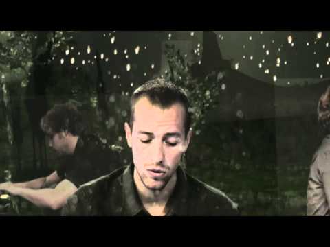Кадры клипа Coldplay - Trouble 