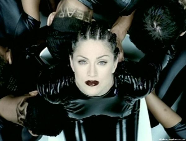 Кадры клипа Madonna - Human Nature 