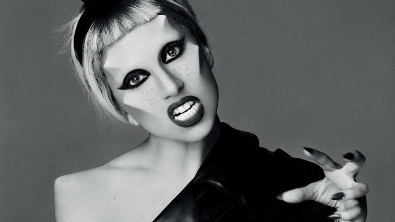 Кадры клипа Lady Gaga - Born This Way (live) 